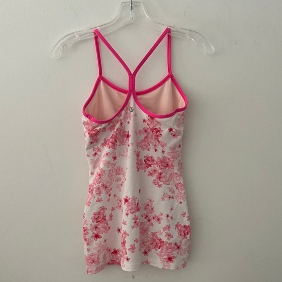 Lululemon Floral Racerback Tank White Pink 4 NWOT - Picture 10 of 13
